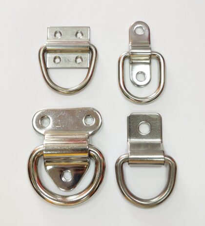 D RING WITH BRACKET